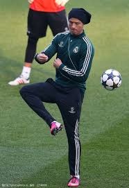 详解职业球员对棒球手套“皮革厚度”的温控感应